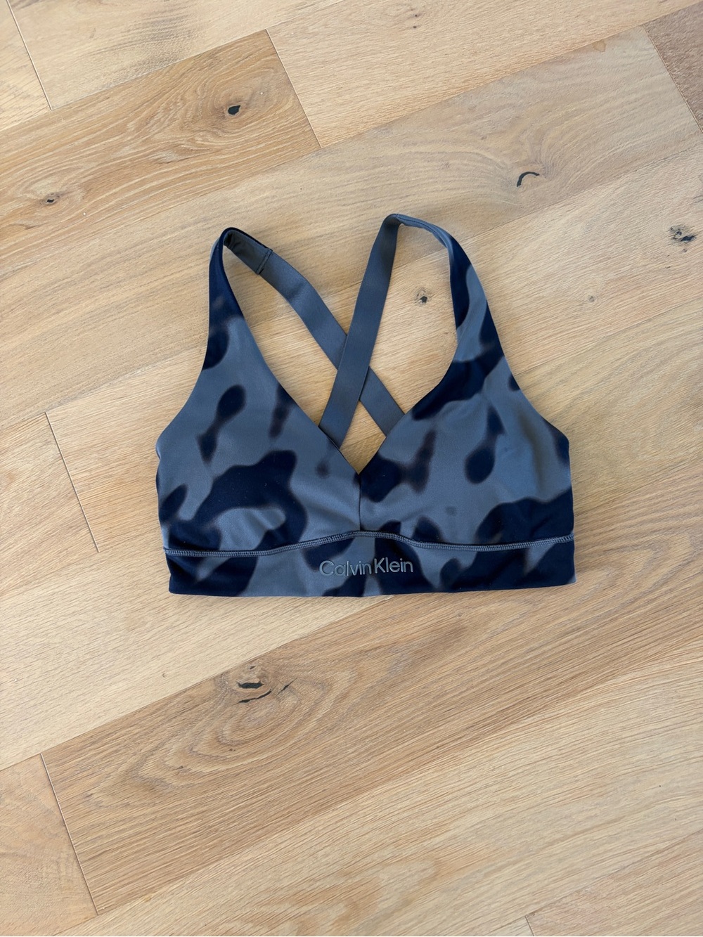 Calvin Klein Dark Blue & Gray Camouflage Cross-Back Sports Bra S